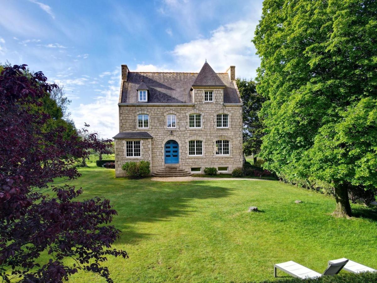 Maison Boulvern Plomodiern Bagian luar foto